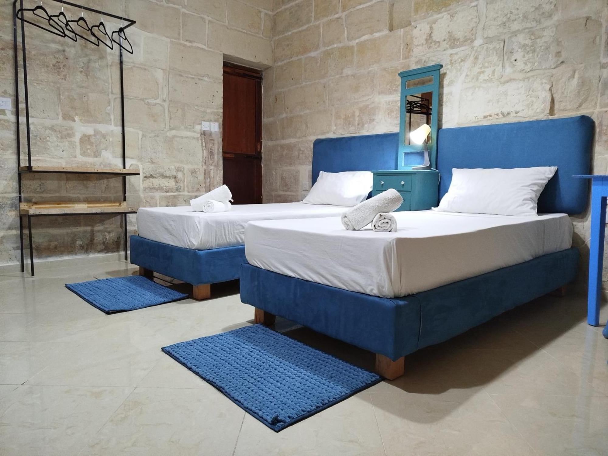 Limestone Sun Gasthof *