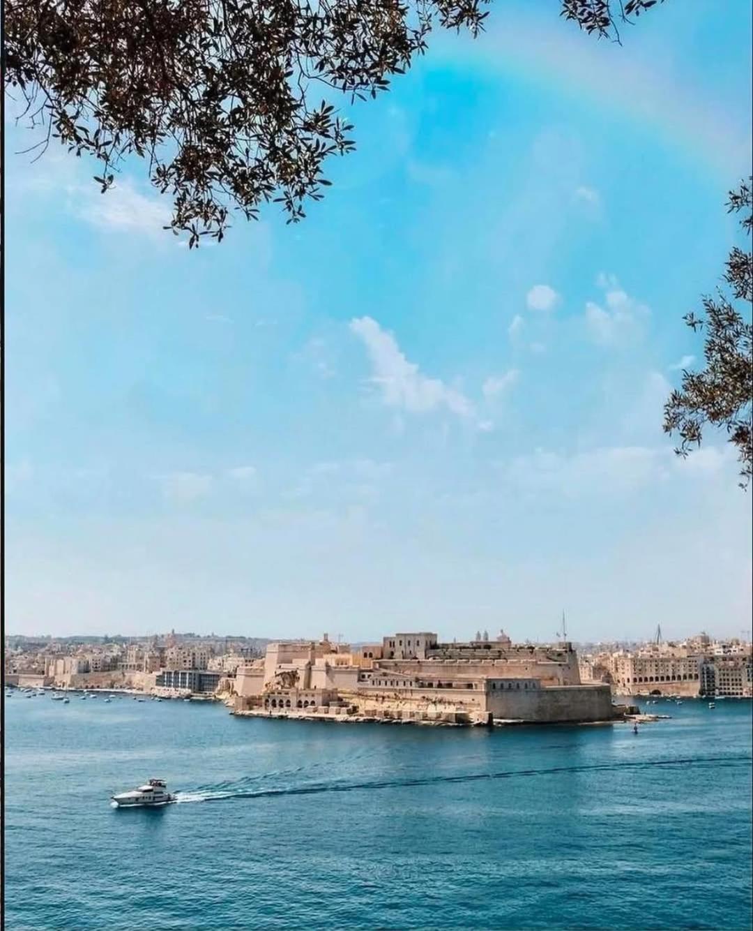 Limestone Sun Gasthuis Sliema